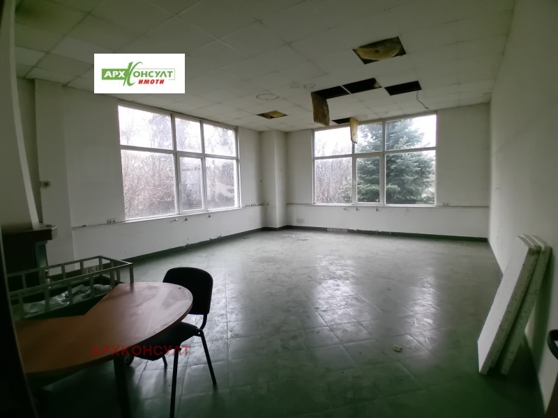 Дава под наем СКЛАД, гр. София, Сердика, снимка 8 - Складове - 51417152