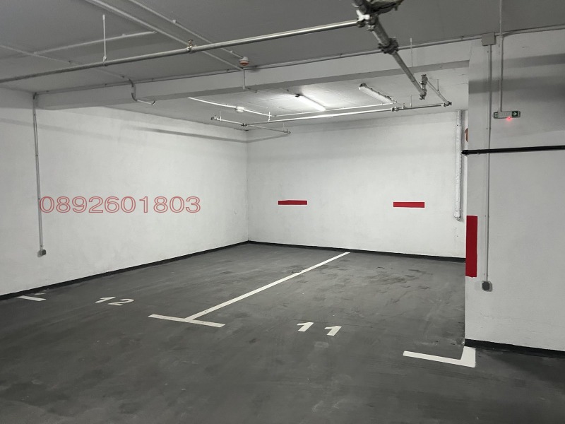 Дава под наем ГАРАЖ, ПАРКОМЯСТО, гр. Варна, Бриз, снимка 4 - Гаражи и паркоместа - 52782136