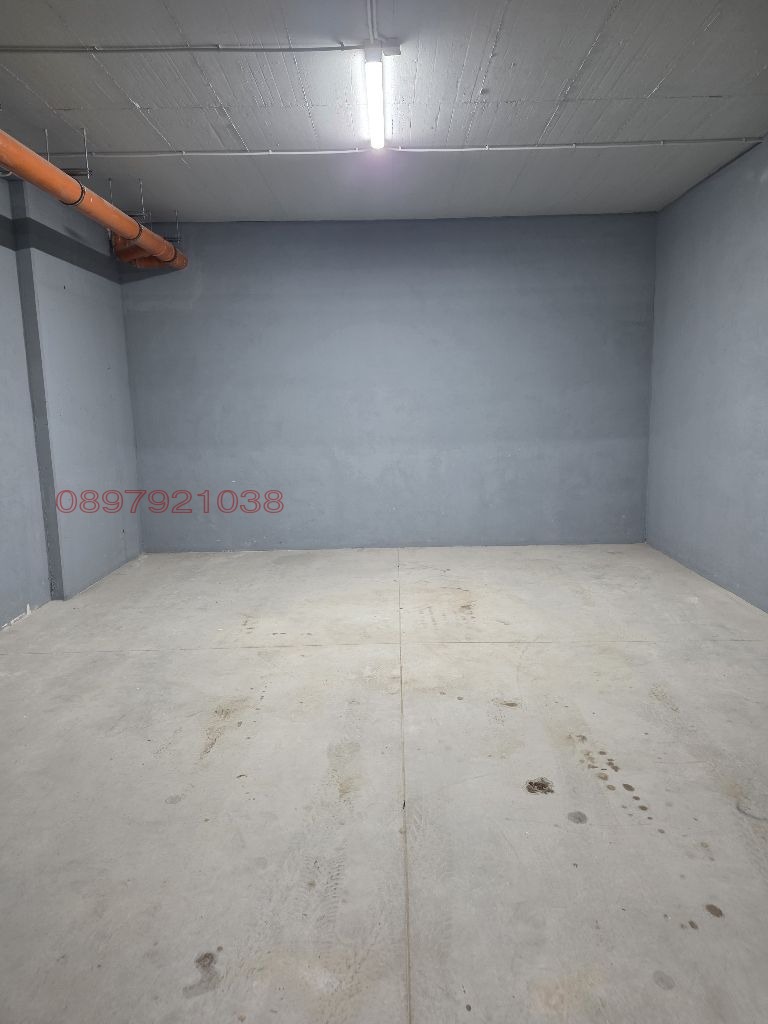 Дава под наем ГАРАЖ, ПАРКОМЯСТО, гр. София, Люлин - център, снимка 4 - Гаражи и паркоместа - 53490620