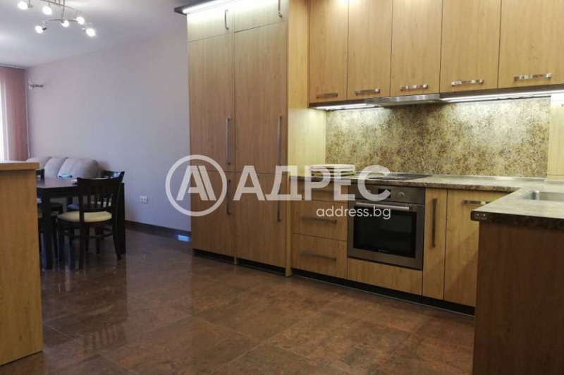 Дава под наем 2-СТАЕН, гр. София, Толстой