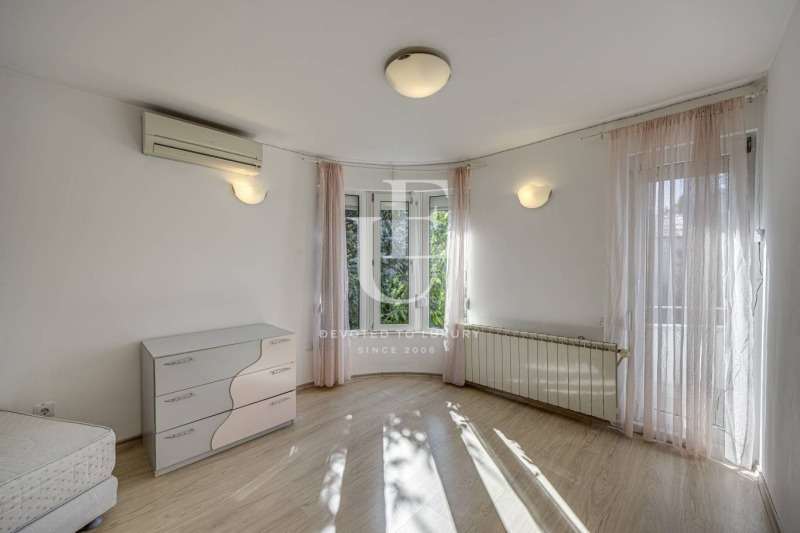 En renta  Casa Sofia , v.z.Malinova dolina , 250 metros cuadrados | 20544905 - imagen [12]