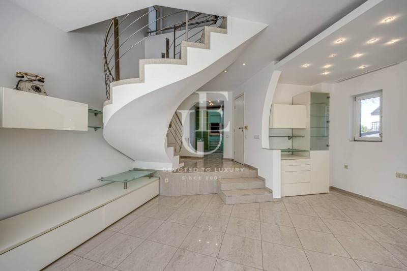 En renta  Casa Sofia , v.z.Malinova dolina , 250 metros cuadrados | 20544905 - imagen [6]