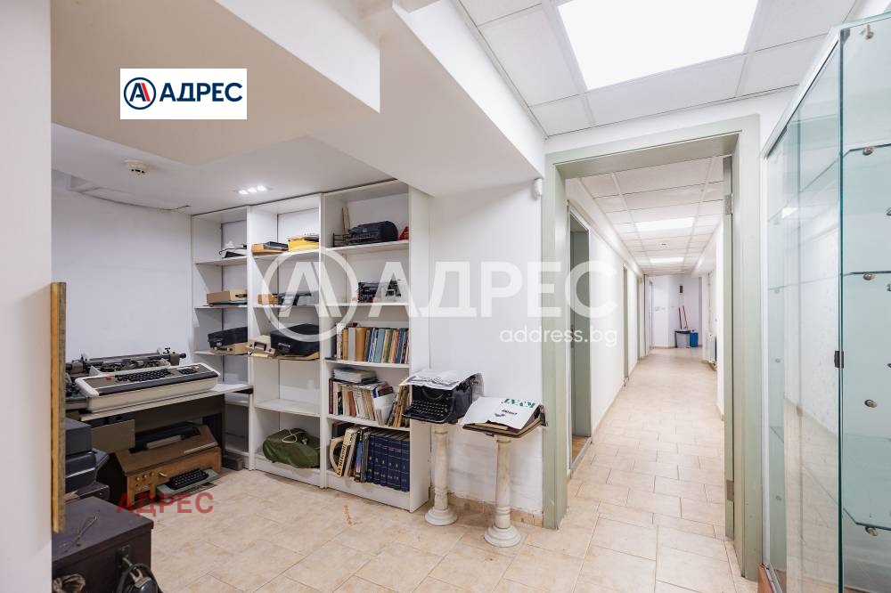 Дава под наем ОФИС, гр. Варна, ЖП Гара, снимка 7 - Офиси - 55693293