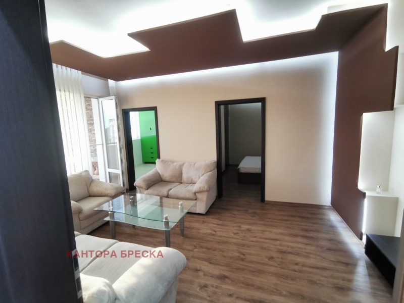 Til leie  1 soverom Plovdiv , Mladesjki Halm , 80 kvm | 45696176 - bilde [2]