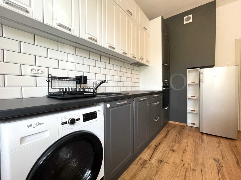 För uthyrning  2 sovrum Sofia , Centar , 96 kvm | 52673333 - bild [3]