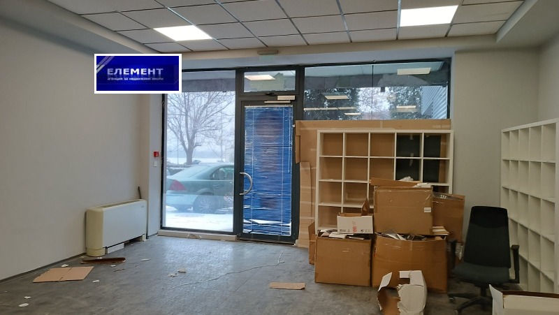 Дава под наем МАГАЗИН, гр. Пловдив, Кършияка, снимка 2 - Магазини - 52723456