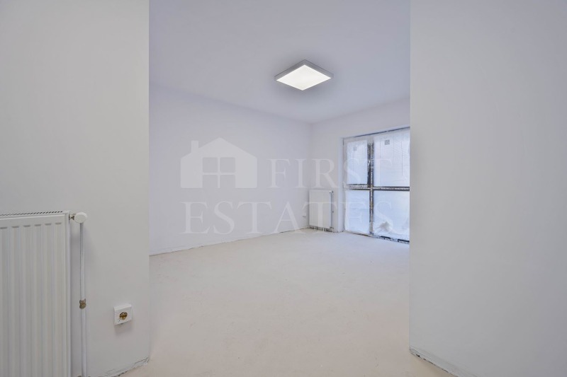 Дава под наем МАГАЗИН, гр. София, Красно село, снимка 8 - Магазини - 45200987