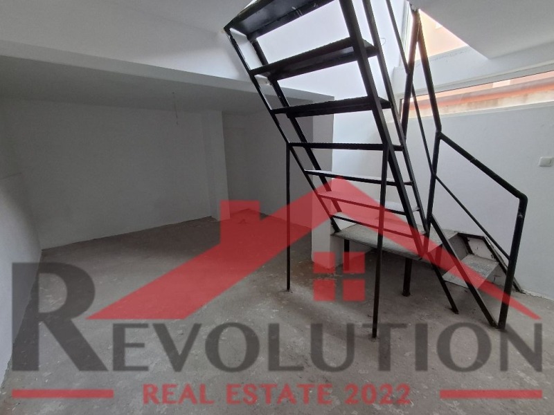 Дава под наем МАГАЗИН, гр. Кърджали, Възрожденци, снимка 6 - Магазини - 52836153