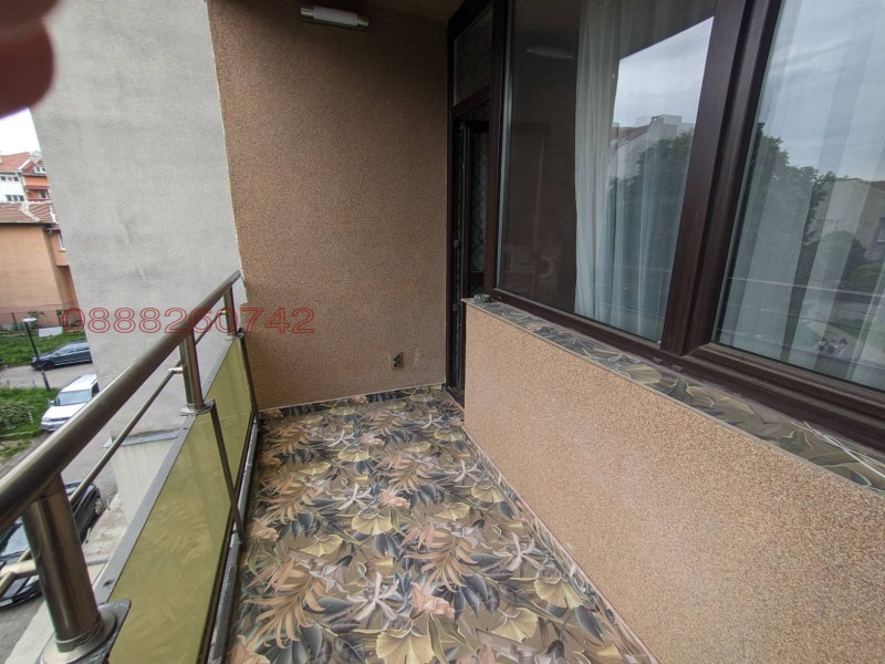 Дава под наем 3-СТАЕН, гр. София, Център, снимка 3 - Апартаменти - 53429982