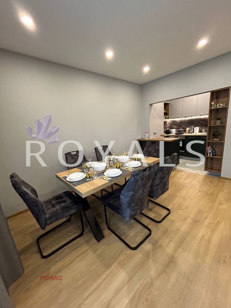 Дава под наем 4-СТАЕН, гр. Варна, Център, снимка 2 - Апартаменти - 52372131