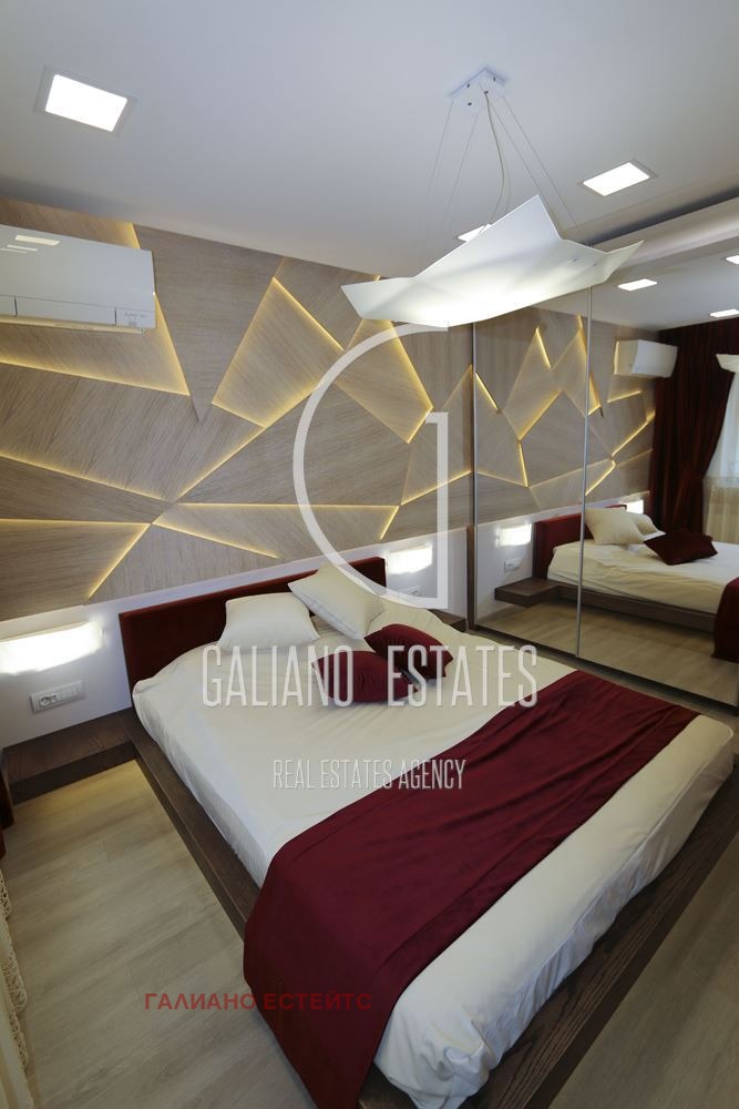 Издаје се  2 спаваће собе Софија , Центар , 119 м2 | 99866160 - слика [7]