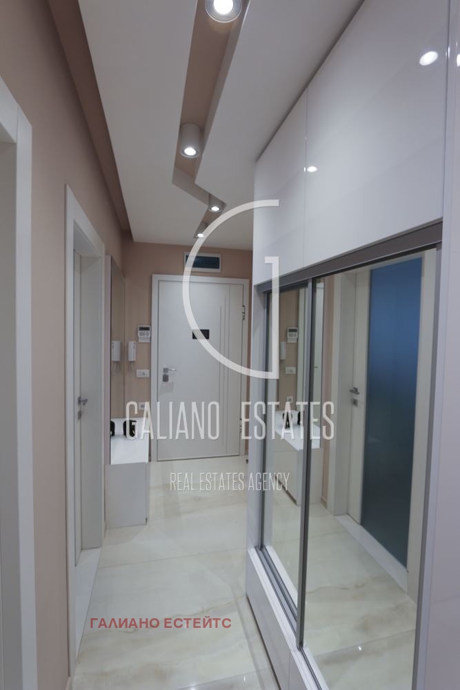 Издаје се  2 спаваће собе Софија , Центар , 119 м2 | 99866160 - слика [6]