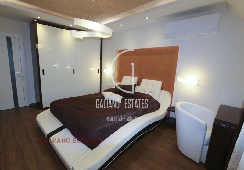 Издаје се  2 спаваће собе Софија , Центар , 119 м2 | 99866160 - слика [4]