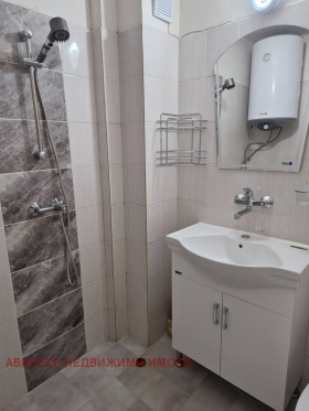 ���� ��� ���� 3-����� | Imot.bg � ����� ������ 8