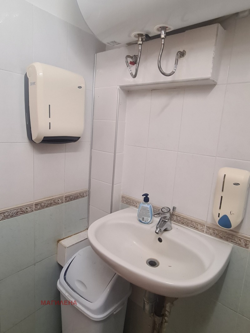 Дава под наем  Офис град Пловдив , Гагарин , 120 кв.м | 23346600 - изображение [9]