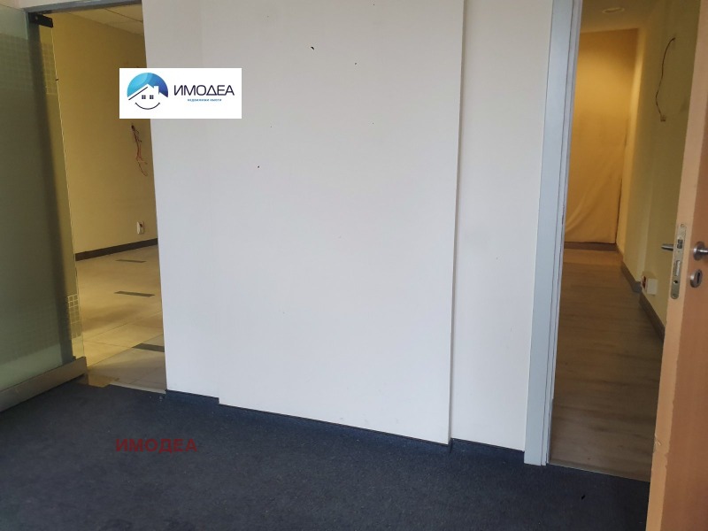 Дава под наем ОФИС, гр. Велико Търново, Център, снимка 5 - Офиси - 53020409