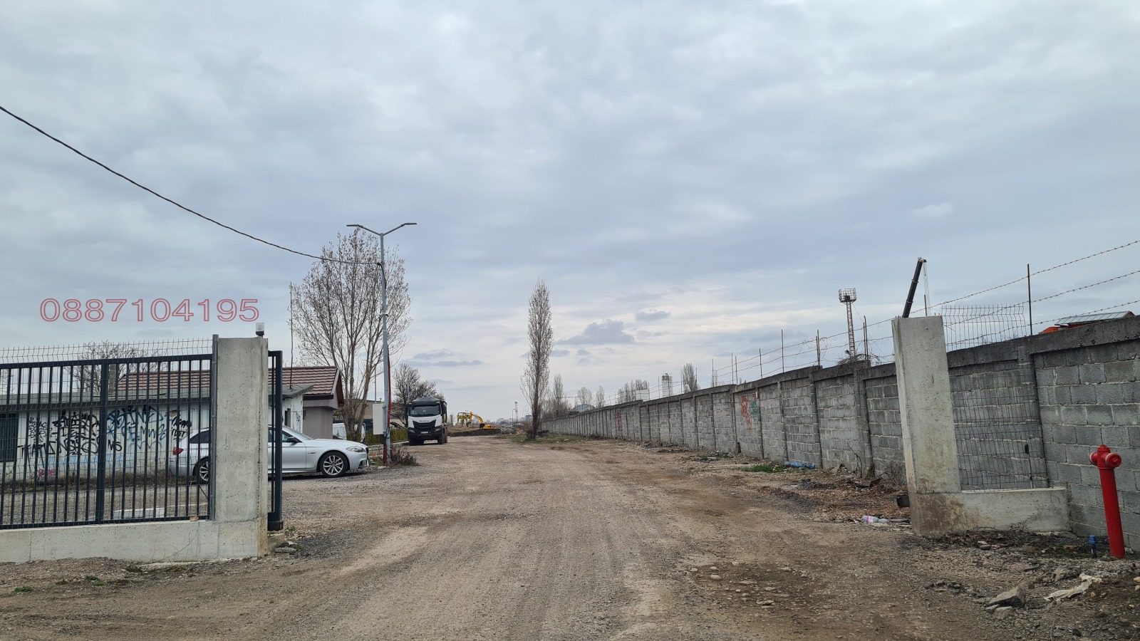 Дава под наем ПРОМ. ПОМЕЩЕНИЕ, гр. София, Люлин 1, снимка 3 - Производствени сгради - 56265497