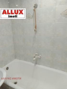 ���� ��� ���� 3-����� | Imot.bg � ����� ������ 12