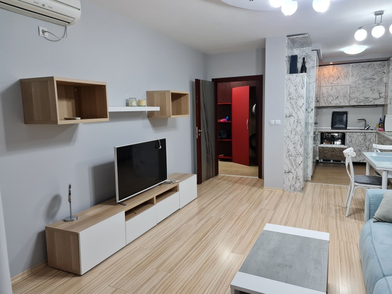 Te huur  1 slaapkamer Sofia , Mladost 2 , 80 m² | 48115114 - afbeelding [2]