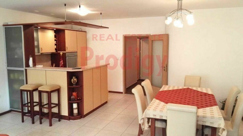 Издаје се  2 спаваће собе Софија , Манастирски ливади , 110 м2 | 45930947 - слика [3]
