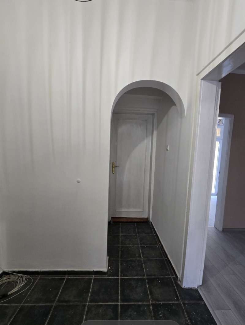 Дава под наем 2-СТАЕН, гр. София, Център, снимка 7 - Апартаменти - 53019478