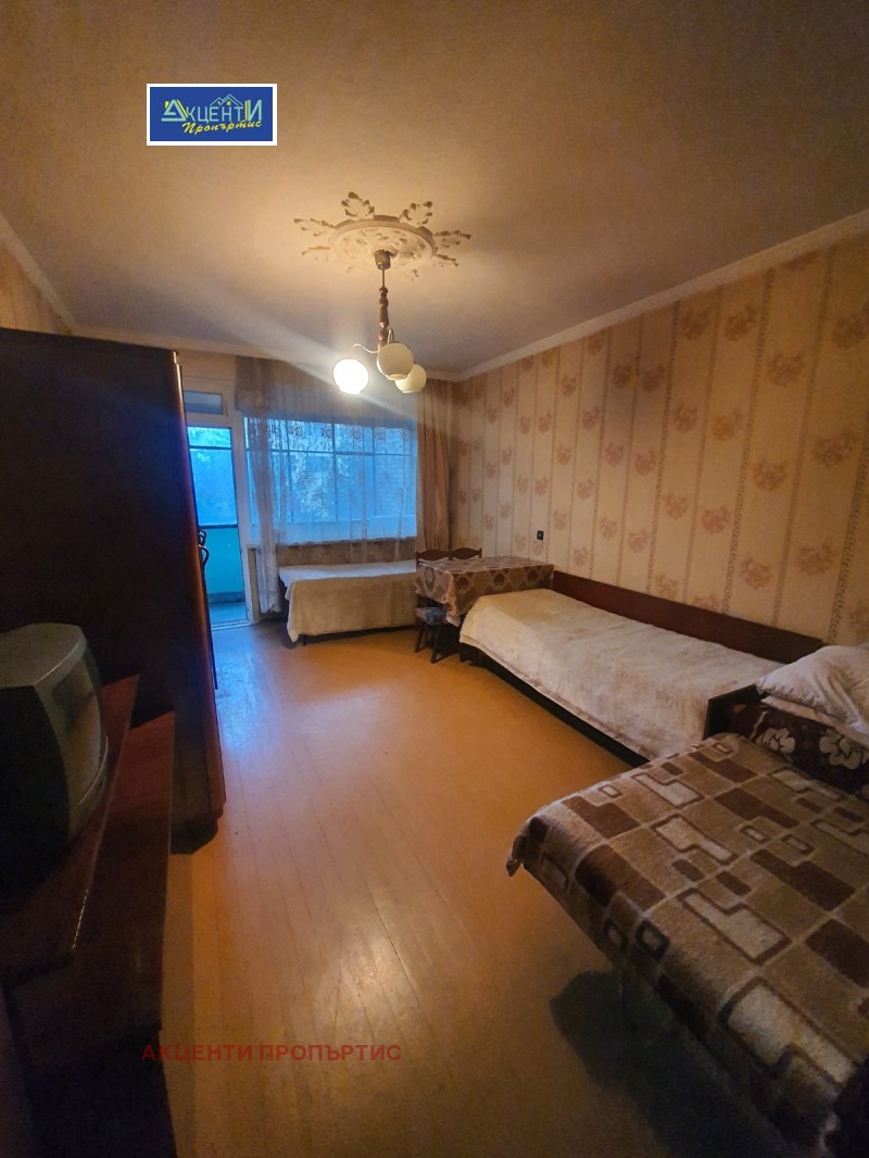 Издаје се  3+ спаваћа соба Велико Тарново , Центар , 120 м2 | 38565551 - слика [7]