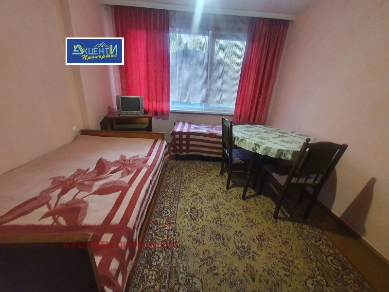 Издаје се  3+ спаваћа соба Велико Тарново , Центар , 120 м2 | 38565551 - слика [3]