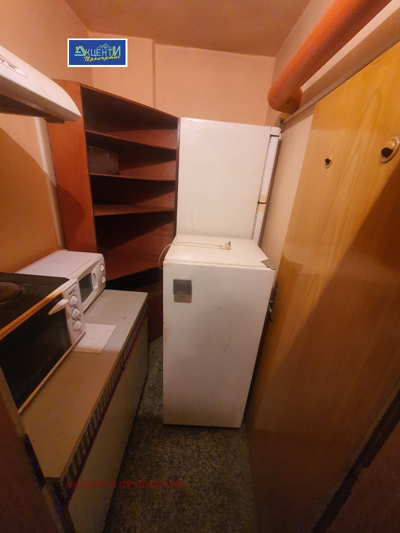 Издаје се  3+ спаваћа соба Велико Тарново , Центар , 120 м2 | 38565551 - слика [17]