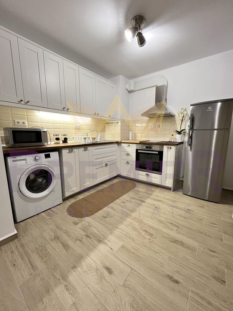 Под наем 2-СТАЕН, град Варна, Спортна зала • 460 € / 899.68 лв. • 22512988 1