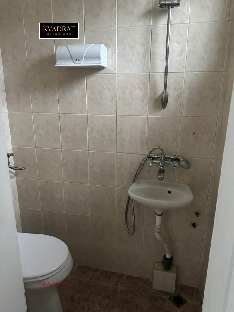 Дава под наем ЗАВЕДЕНИЕ, гр. Варна, Бриз, снимка 10 - Заведения - 53337089