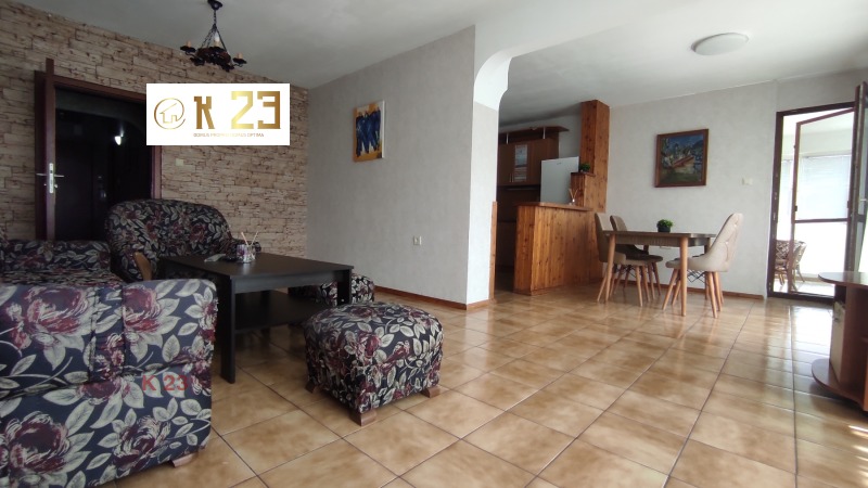 A louer  2 chambres Sofia , Droujba 2 , 88 m² | 99986285