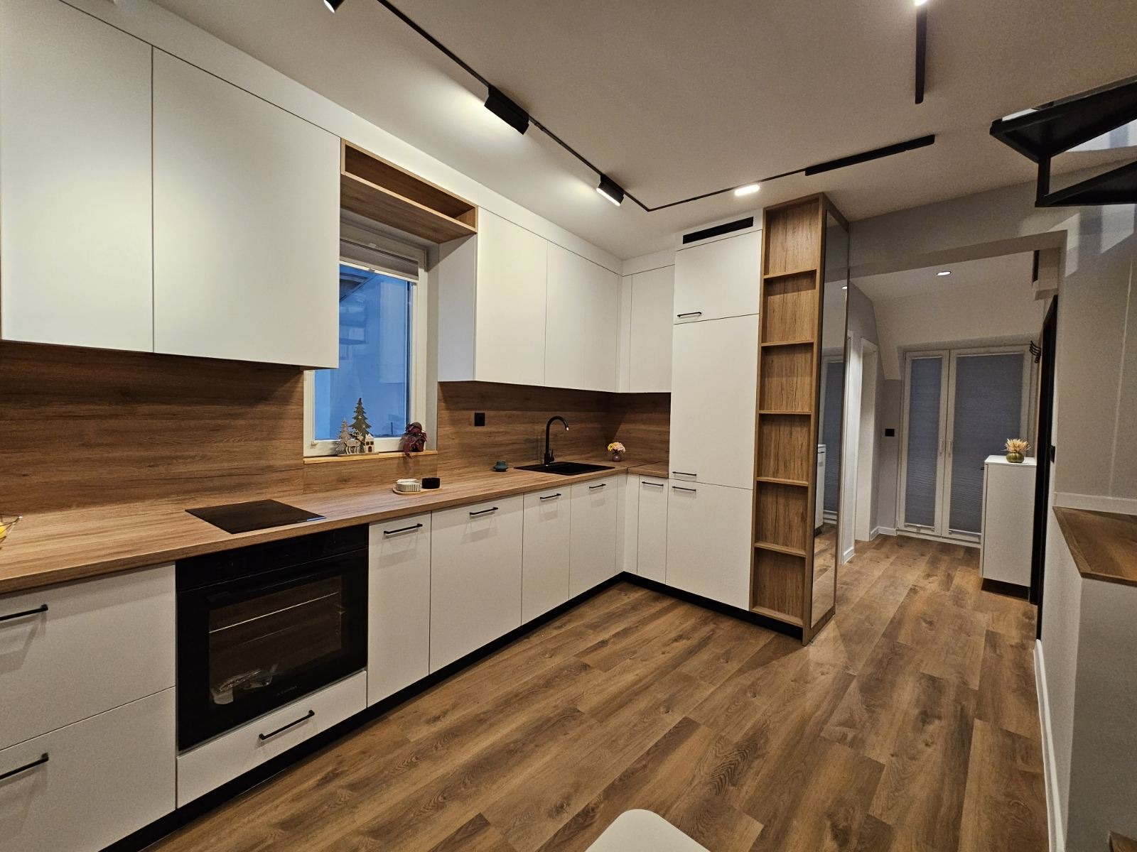 Дава под наем 3-СТАЕН, гр. Пловдив, Кършияка, снимка 13 - Апартаменти - 53763820