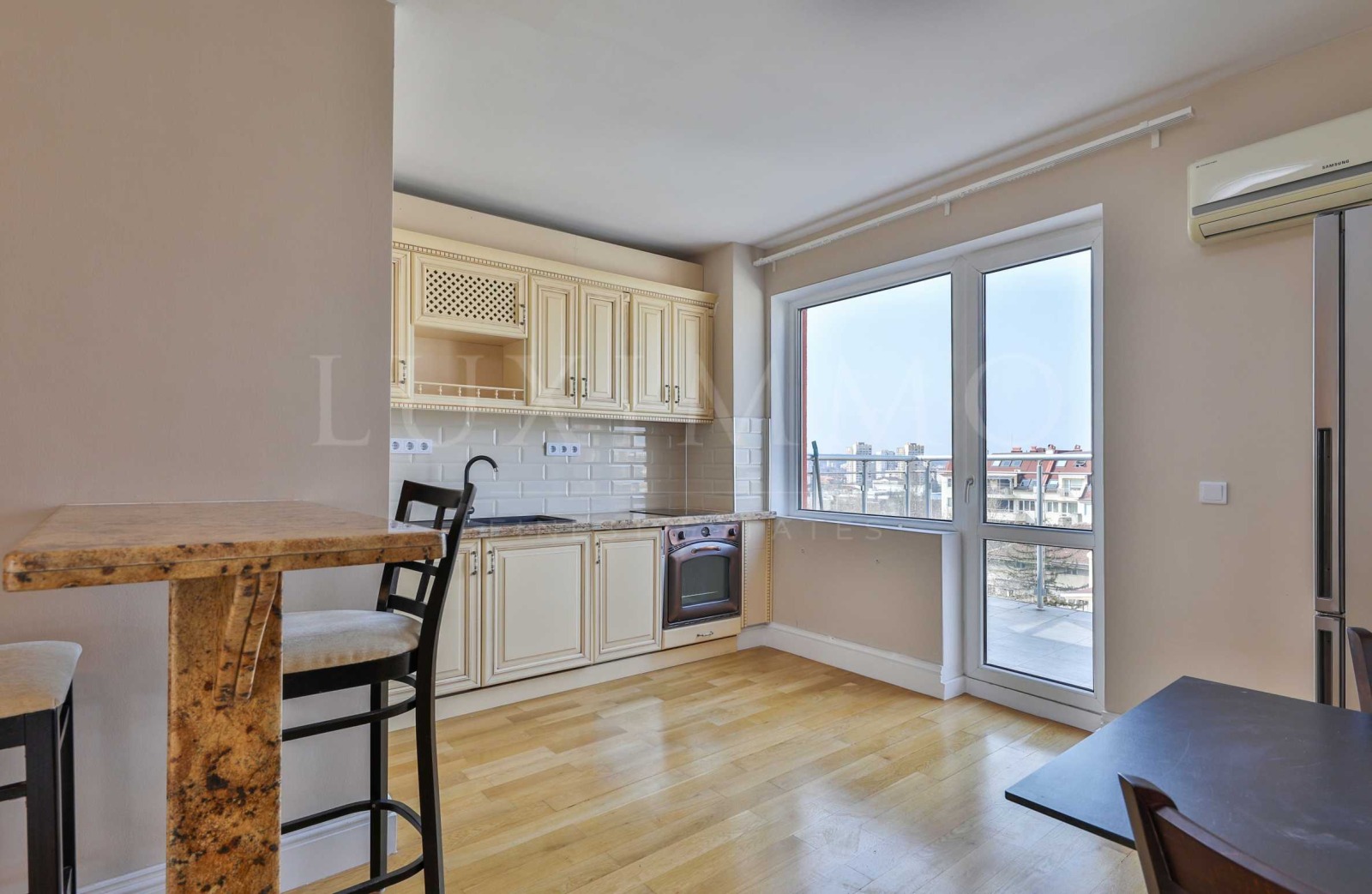 ���� ��� ���� 3-����� | Imot.bg � ����������� 12