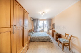 2 Schlafzimmer Goze Deltschew, Sofia 8