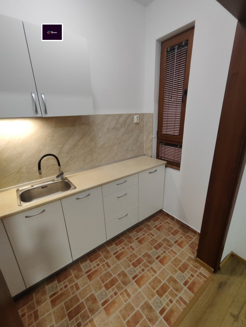 Дава под наем ОФИС, гр. Варна, Център, снимка 9 - Офиси - 53161932