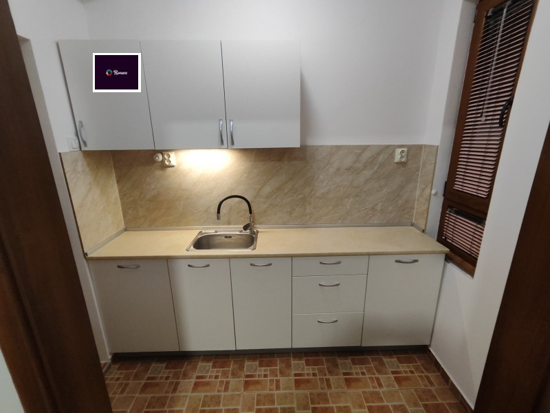 Дава под наем ОФИС, гр. Варна, Център, снимка 4 - Офиси - 53161932