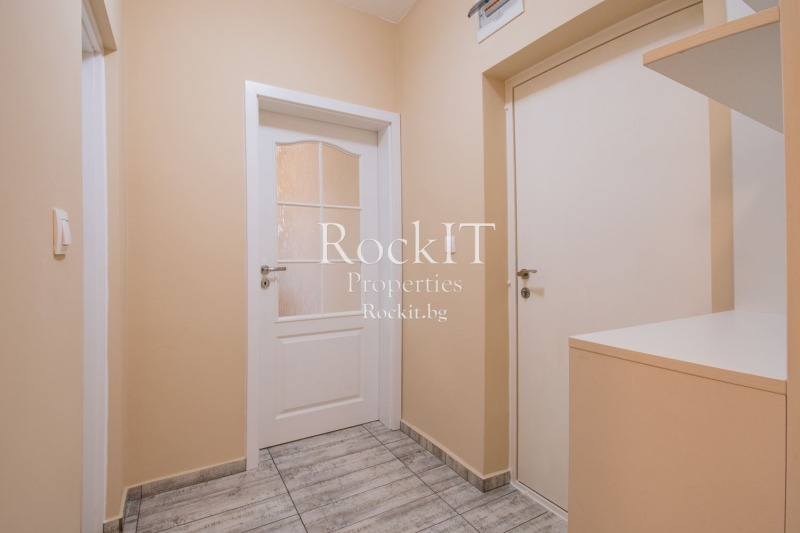 Издаје се  1 спаваћа соба Софија , Красно село , 65 м2 | 97507791 - слика [12]