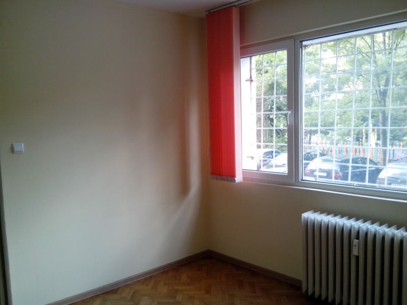 For Rent  1 bedroom Sofia , Geo Milev , 80 sq.m | 47608106