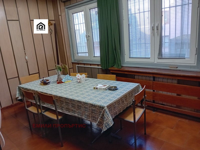 Дава под наем  Офис град Бургас , Център , 130 кв.м | 33658706 - изображение [6]