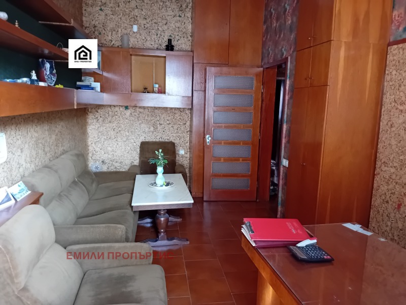 Дава под наем  Офис град Бургас , Център , 130 кв.м | 33658706 - изображение [8]