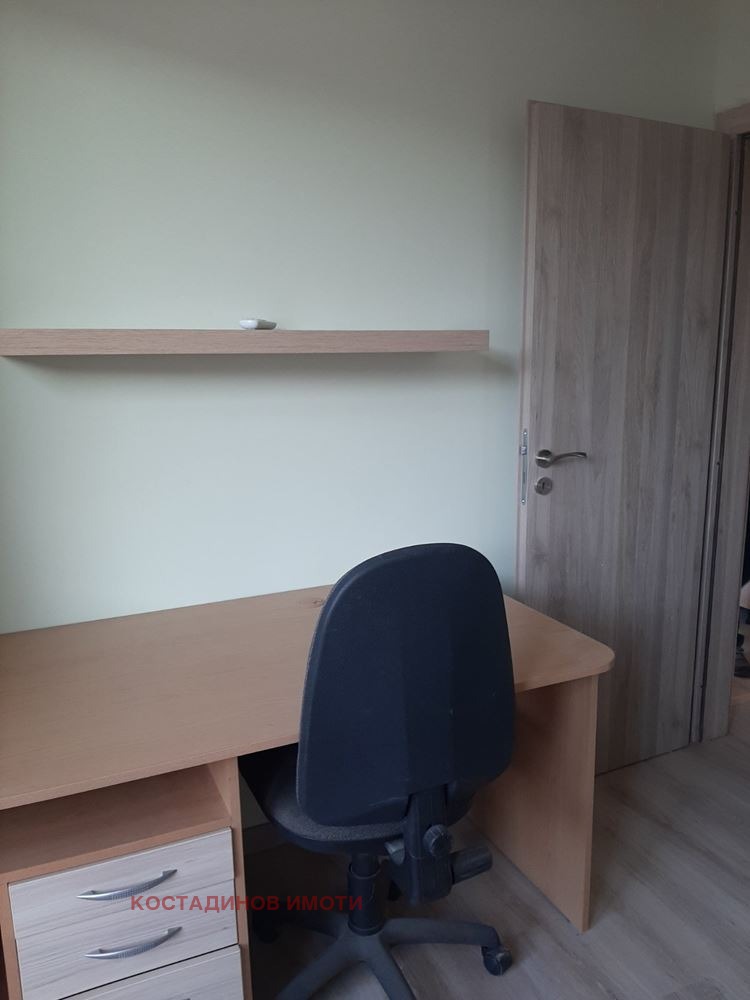 Дава под наем 2-СТАЕН, гр. Пловдив, Център, снимка 4 - Апартаменти - 53018744