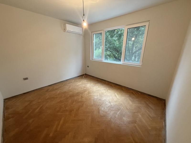 Te huur  2 slaapkamers Plovdiv , Mladezjki Chalm , 85 m² | 78125587 - afbeelding [3]