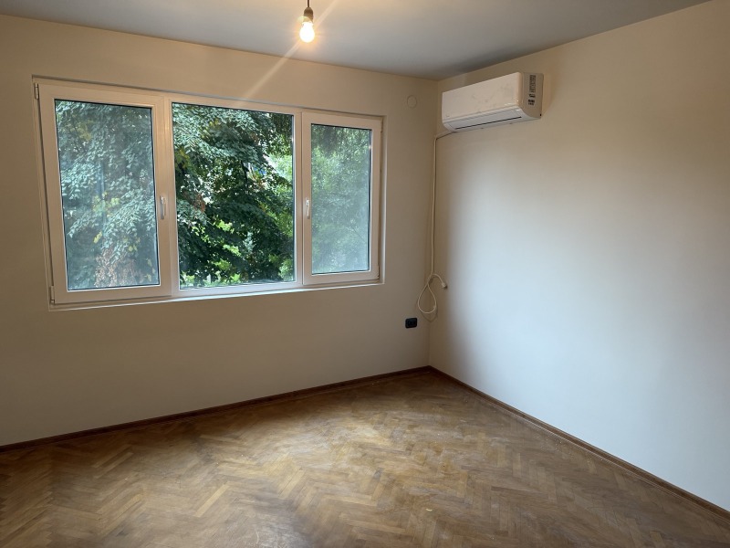 Te huur  2 slaapkamers Plovdiv , Mladezjki Chalm , 85 m² | 78125587 - afbeelding [5]