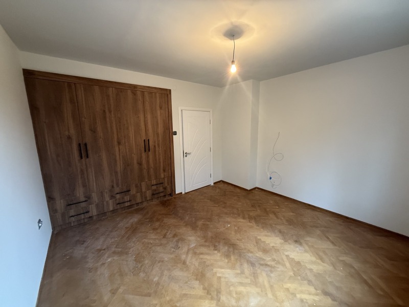 Te huur  2 slaapkamers Plovdiv , Mladezjki Chalm , 85 m² | 78125587 - afbeelding [9]