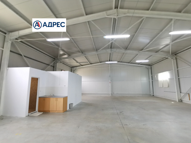 Дава под наем СКЛАД, с. Склаве, област Благоевград