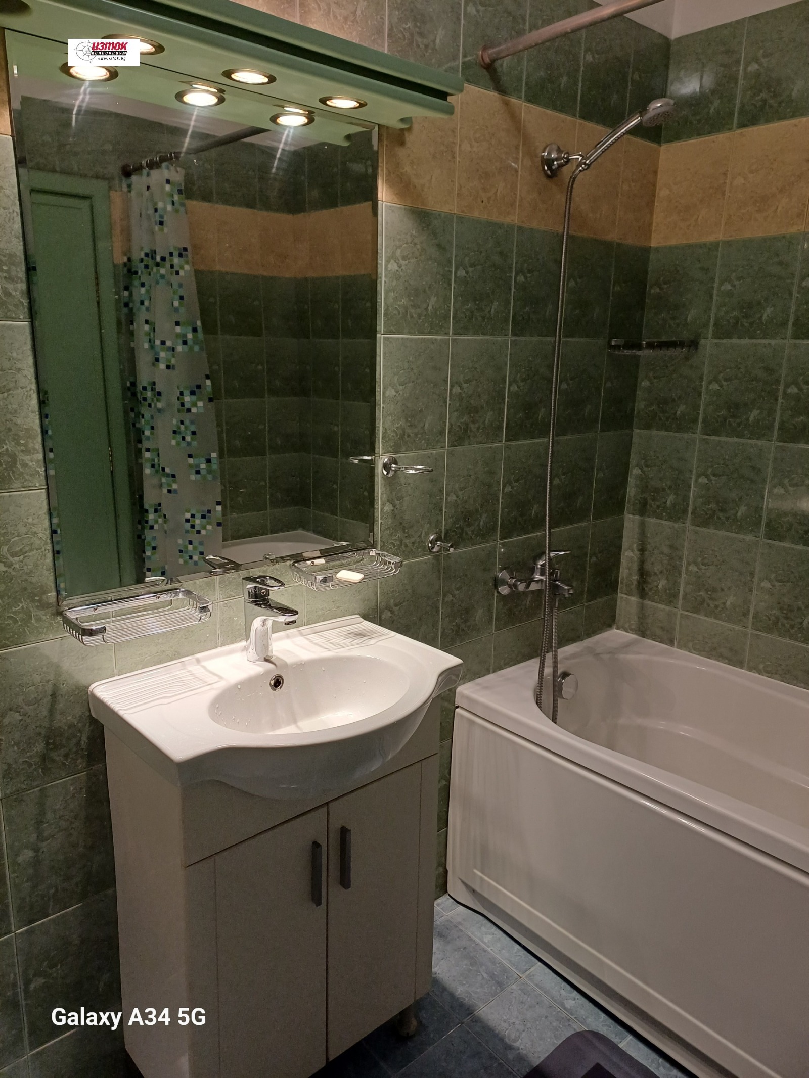 Дава под наем 4-СТАЕН, гр. София, Лозенец, снимка 12 - Апартаменти - 53628242