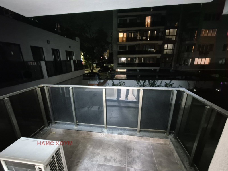 Te huur  Studio Sofia , Tsentar , 50 m² | 16099500 - afbeelding [5]