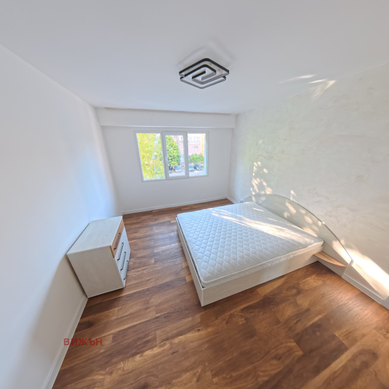 Te huur  1 slaapkamer Pernik , Iztok , 57 m² | 13018880 - afbeelding [5]