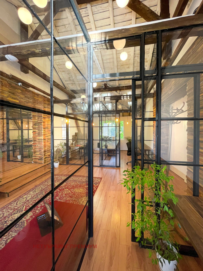 Дава под наем ОФИС, гр. Пловдив, Център