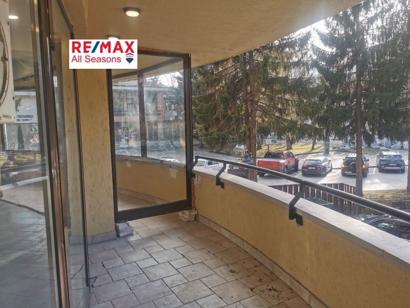 Дава под наем МАГАЗИН, гр. Разлог, област Благоевград, снимка 13 - Магазини - 53086483